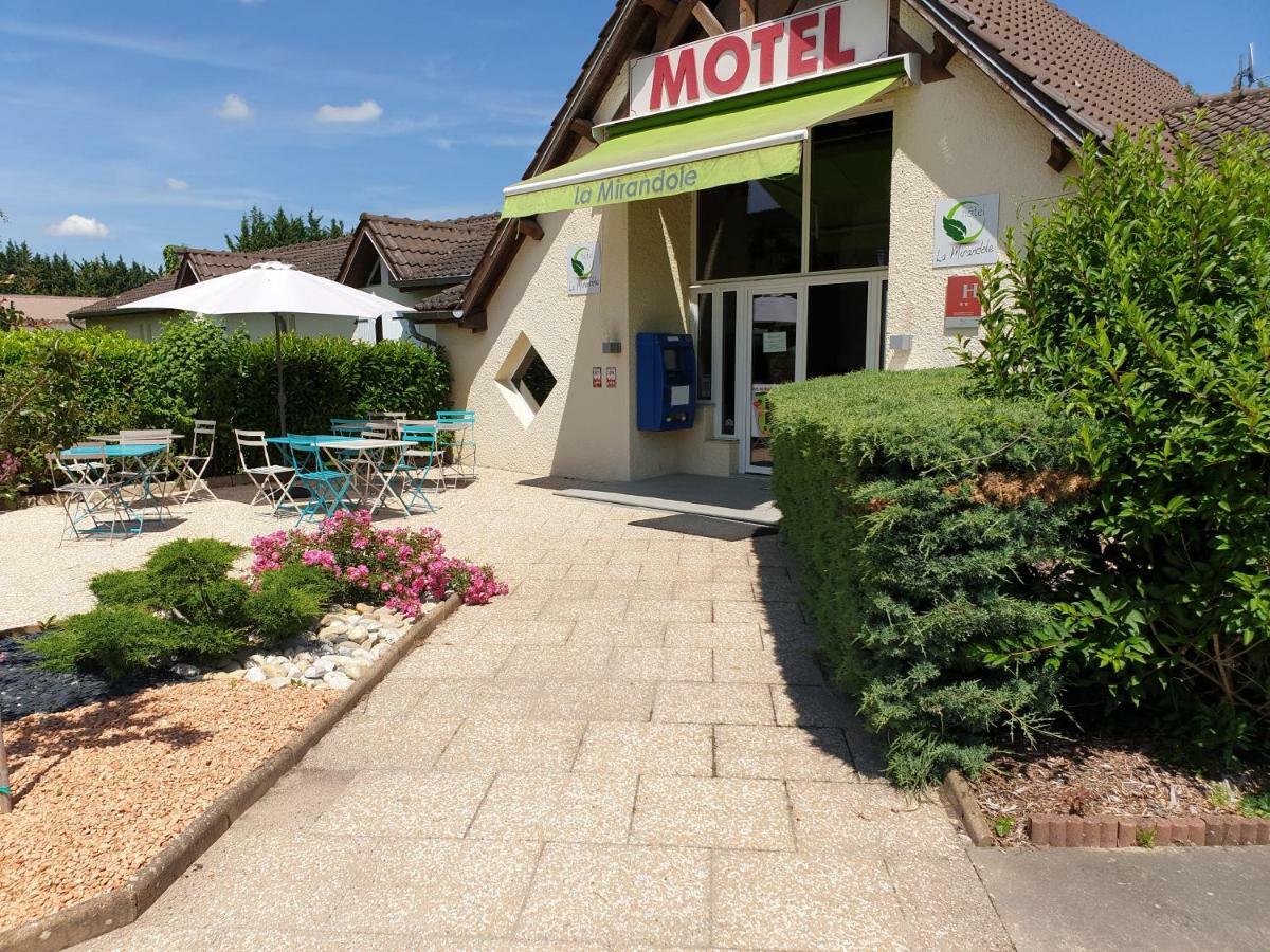 Hôtel La Mirandole Tournus Exterior foto